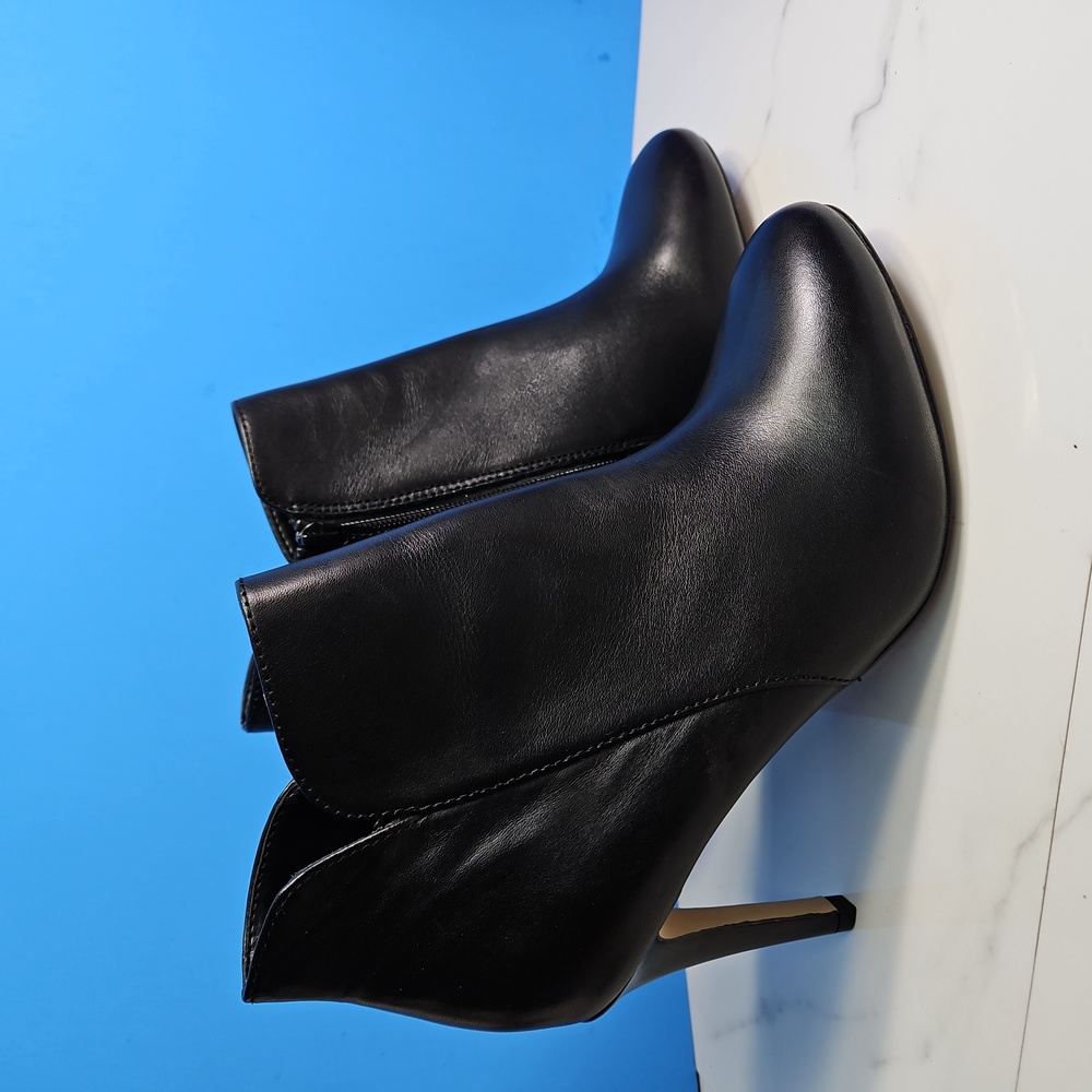 Aldo black faux leather 3.5" heels pump zipper up almond toe shape shoes sz 8.5